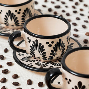 Basic Plumado coffee set from Talavera from Puebla in raw and black (4 people)