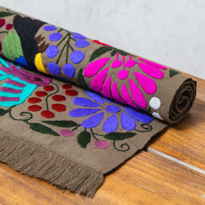 Zinacantán military green and multicolour embroidered tapestry