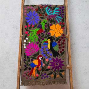 Zinacantán military green and multicolour embroidered tapestry