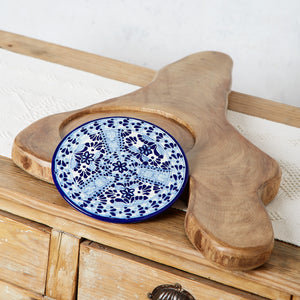 Irregular wooden board with blue ceramic blades