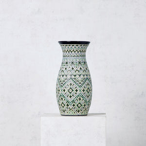 Green dotted clay vase - Javier Servín
