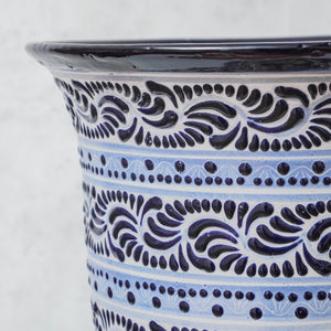 Pot Plumeada avec base Talavera de Puebla en bleu et blanc