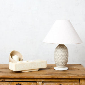 Grey and white dotted ceramic table lamp