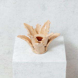 Pineapple leaf candle holder beige glazed clay