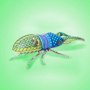 Escarabajo III Alebrije Madera, verde, azul y lila - J&M Ángeles