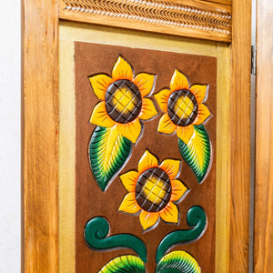 Écran en bois sculpté de tournesols verts et jaunes