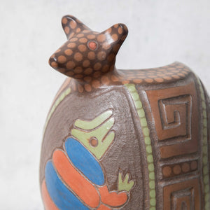 Vase en argile sgraffito tatou