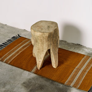 Muela wooden side table