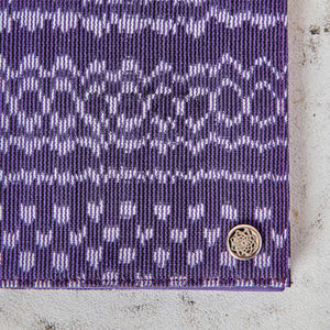 Couverture de passeport violette