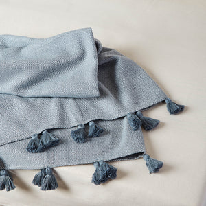 Couverture en brocart de coton bleu